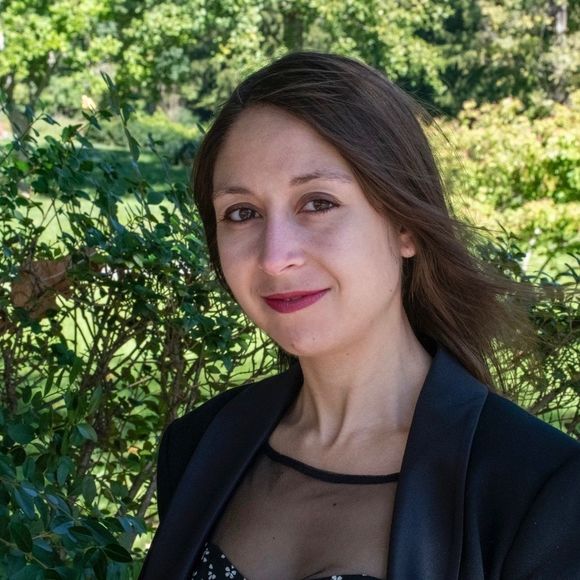 Meet your Posher, Mathilde - Picture 1 of 1